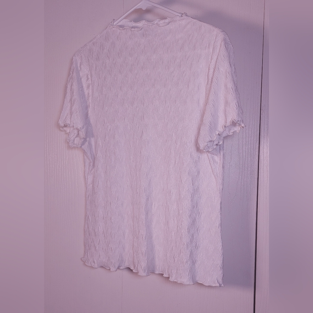 Halogen White Crinkle Wave Top Size Large Glam Shine Blouse Dressy Classy Chic